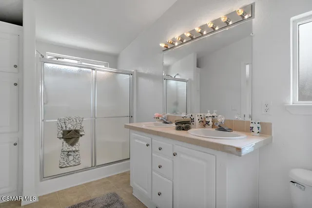 $329,900 | 195 Tierra Rejada Road, Unit 180, Simi Valley, CA 93065