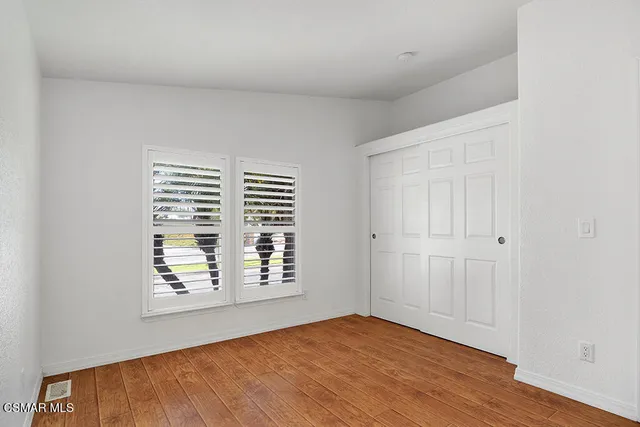 $329,900 | 195 Tierra Rejada Road, Unit 180, Simi Valley, CA 93065