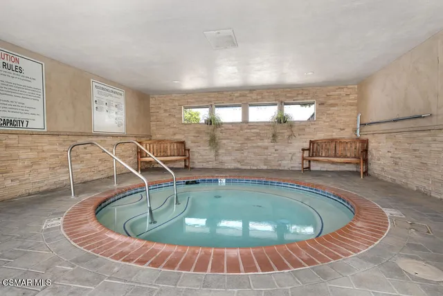 $329,900 | 195 Tierra Rejada Road, Unit 180, Simi Valley, CA 93065