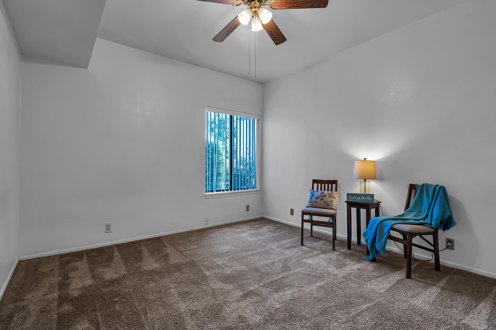 410 Ridgecrest Trail, Unit 129 Redding, CA 96003 - Photo 10 of 26 Primary Bath