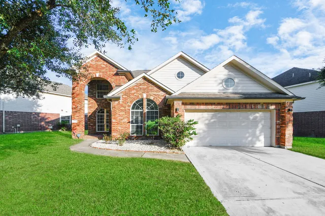 $369,000 | 13138 Durbridge Trail Drive, Houston, TX 77065