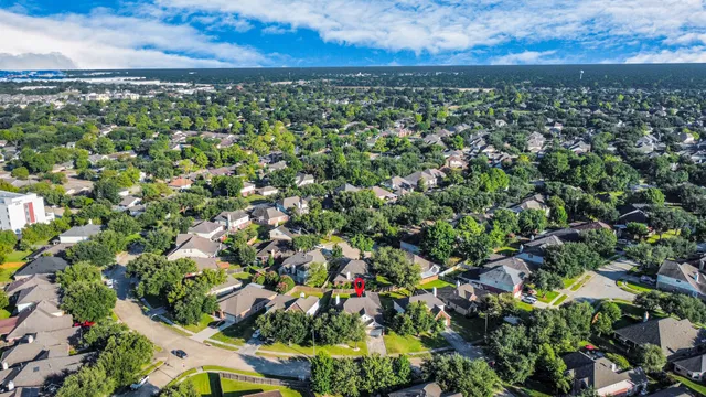 $369,000 | 13138 Durbridge Trail Drive, Houston, TX 77065