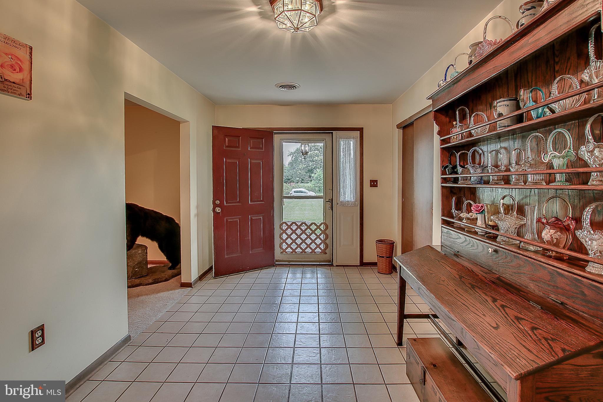 1126 Walters Road Pennsburg, PA 18073 - Photo 11 of 35 Gallery Image 11