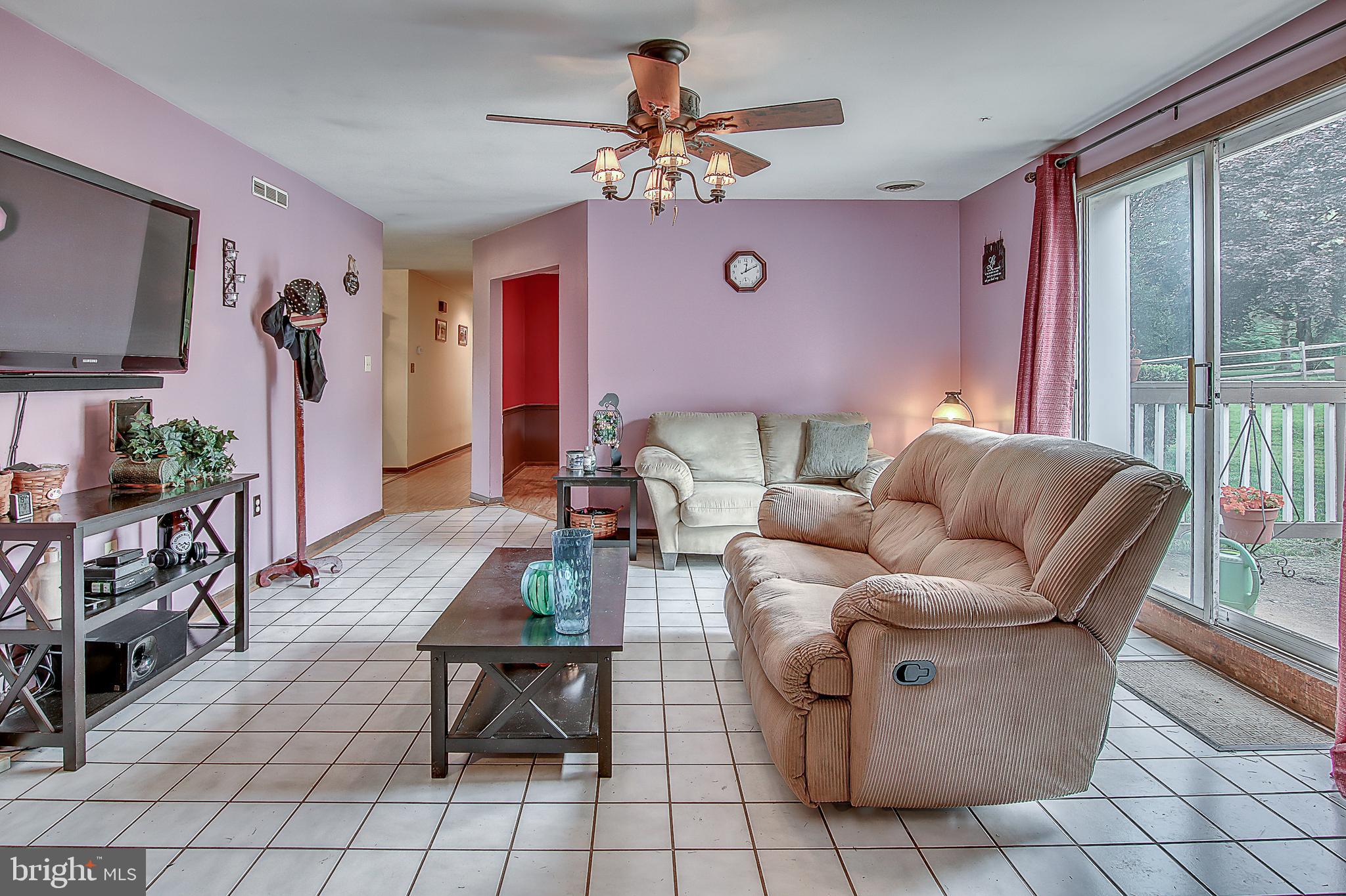 1126 Walters Road Pennsburg, PA 18073 - Photo 15 of 35 Gallery Image 15