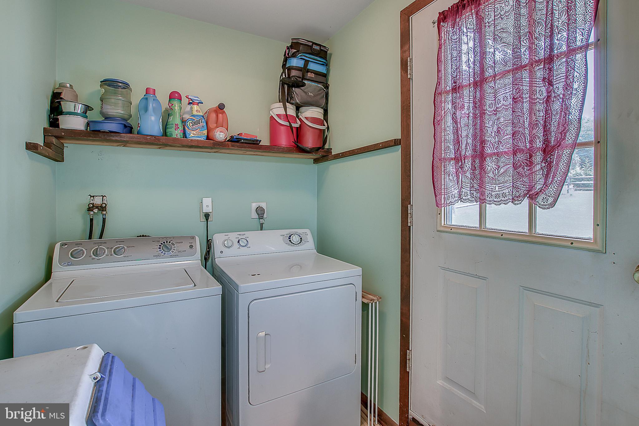 1126 Walters Road Pennsburg, PA 18073 - Photo 26 of 35 Gallery Image 26