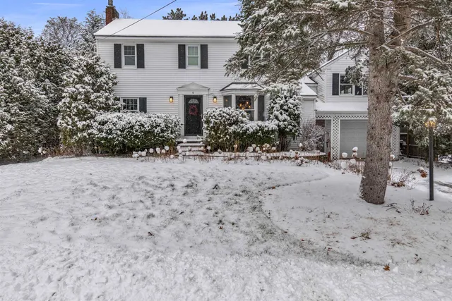 $515,000 | 6 Mayfair Street, South Burlington, VT 05403