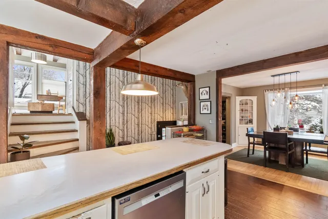 $515,000 | 6 Mayfair Street, South Burlington, VT 05403