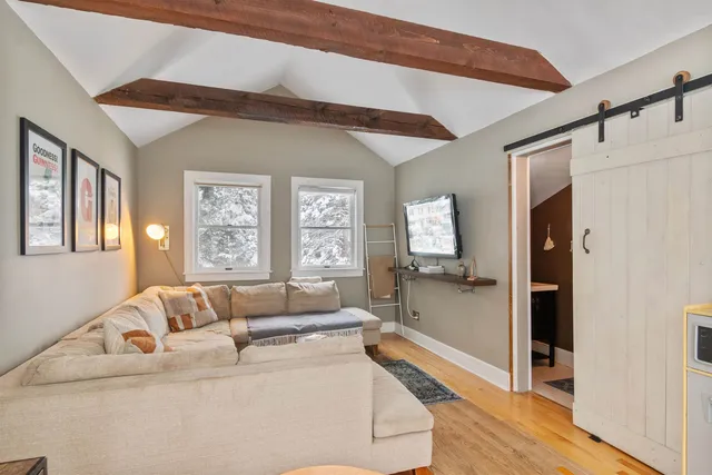 $515,000 | 6 Mayfair Street, South Burlington, VT 05403