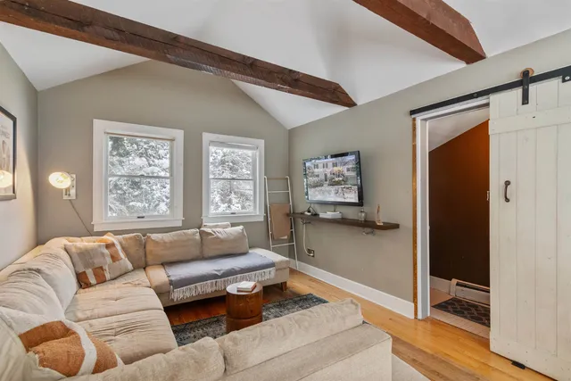 $515,000 | 6 Mayfair Street, South Burlington, VT 05403