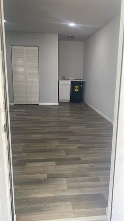 $1,200 | 2981 Northwest 173rd Terrace, Unit 5, Miami Gardens, FL 33056