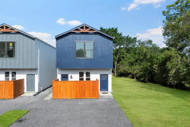 a view of a house with a swimming pool