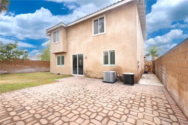 $757,500 | 16414 Twinberry Court, Fontana, CA 92336