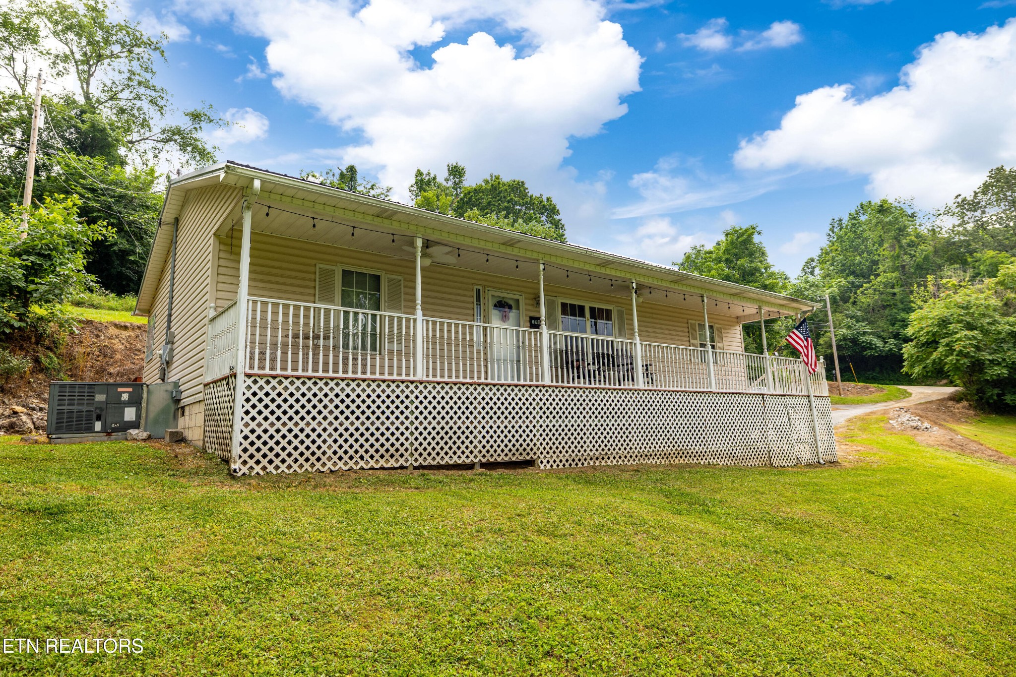 678 Ridge Road Caryville, TN 37714 - Photo 28 of 28 Gallery Image 28