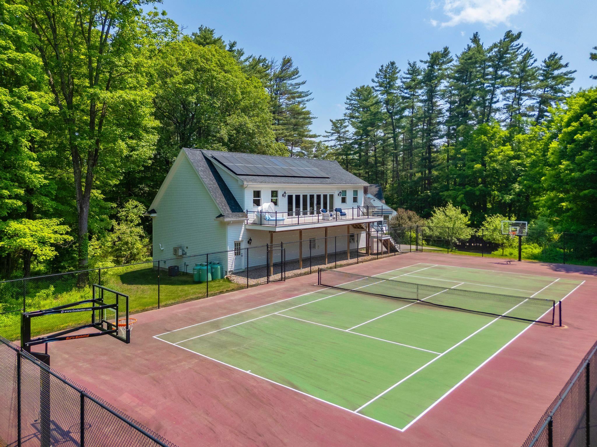 73 Sewall Road Wolfeboro, NH 03894 - Photo 10 of 24