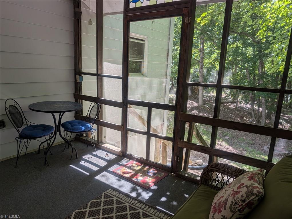 1040 Artists Way Road Danbury, NC 27016 - Photo 6 of 13