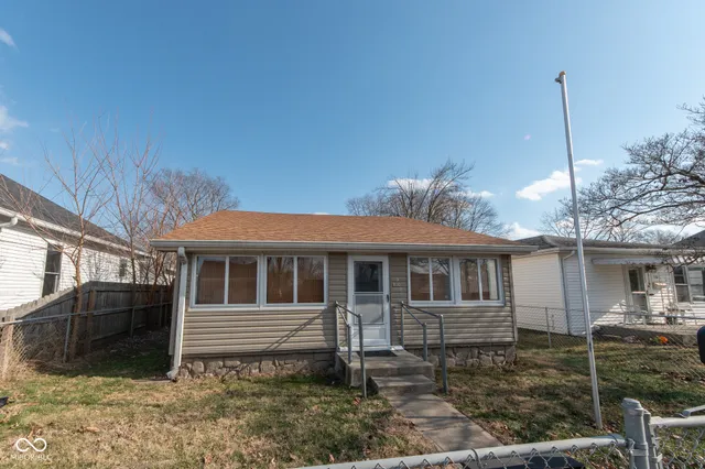 $174,900 | 507 North Cherry Street, Columbus, IN 47201