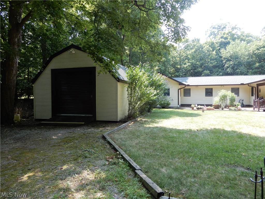 830 Evelyn Road Put In Bay, OH 43456 - Photo 18 of 20 Gallery Image 18