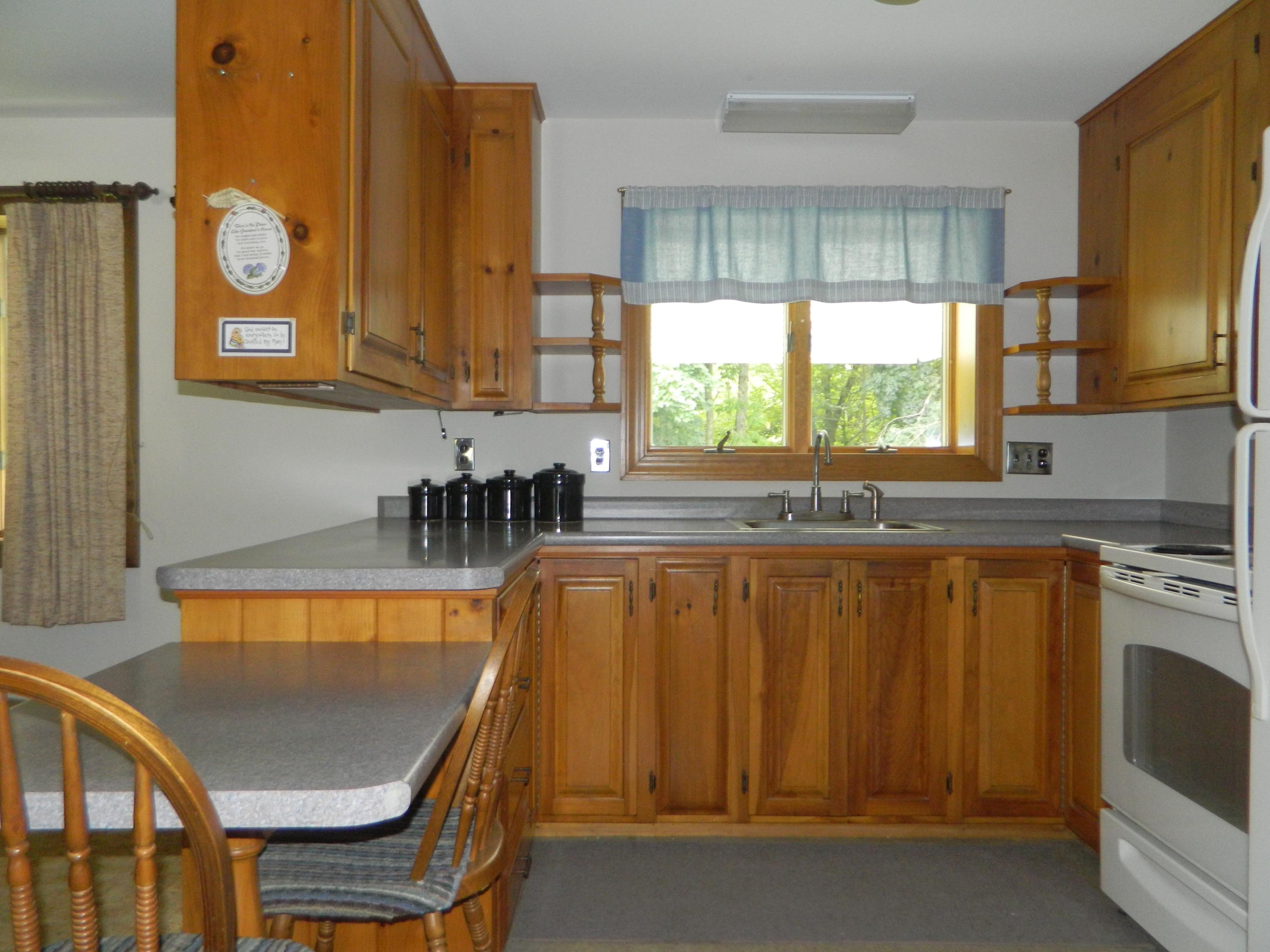 127 Pleasant Street Springvale, ME 04083 - Photo 11 of 47 DSCN7422