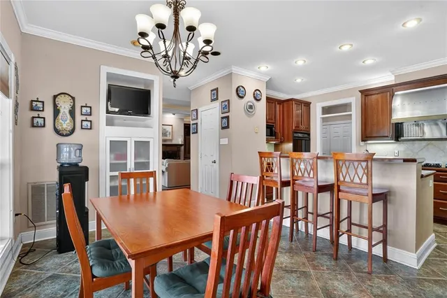 $699,000 | Undisclosed Address, Metairie, LA 70005