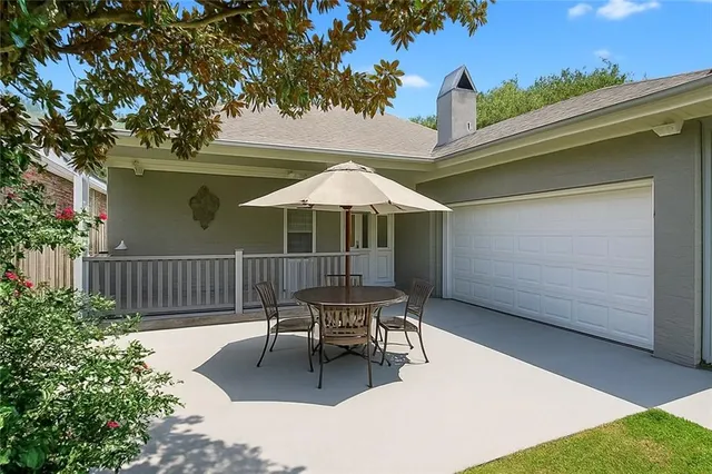 $699,000 | Undisclosed Address, Metairie, LA 70005