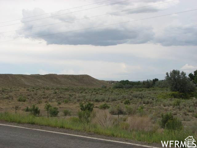 2000 Airport Road Price, UT 84501 - Photo 6 of 20 View of mountain backdrop