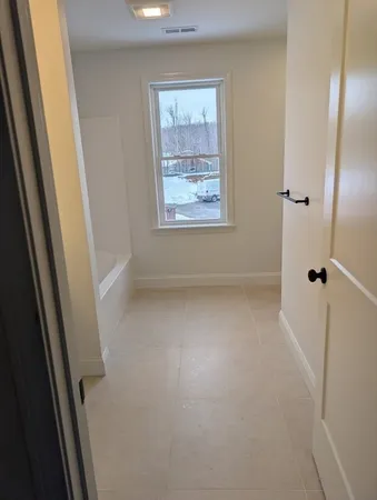 $3,200 | 778 Main Street, Unit 6, Leicester, MA 01524