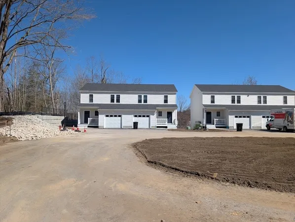 $3,200 | 778 Main Street, Unit 6, Leicester, MA 01524