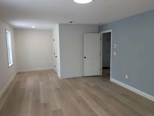 $3,200 | 778 Main Street, Unit 6, Leicester, MA 01524