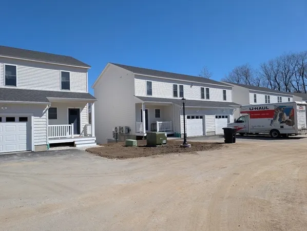 $3,200 | 778 Main Street, Unit 6, Leicester, MA 01524