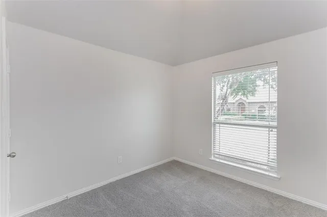 $2,305 | 1039 Barrymore Lane, Duncanville, TX 75137