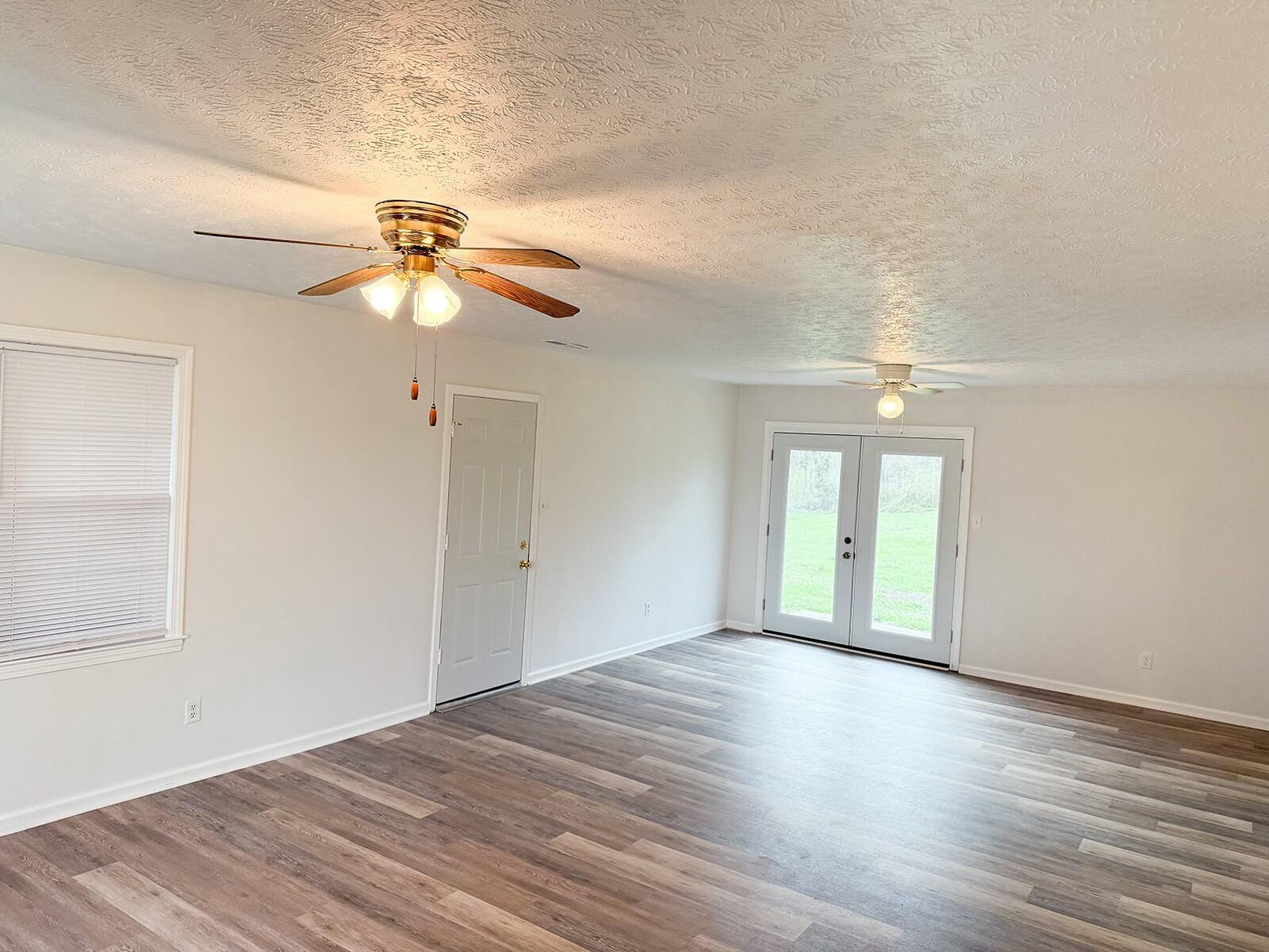 6411 Shepherdsville Road Elizabethtown, KY 42701 - Photo 10 of 53 tempImagehFgner