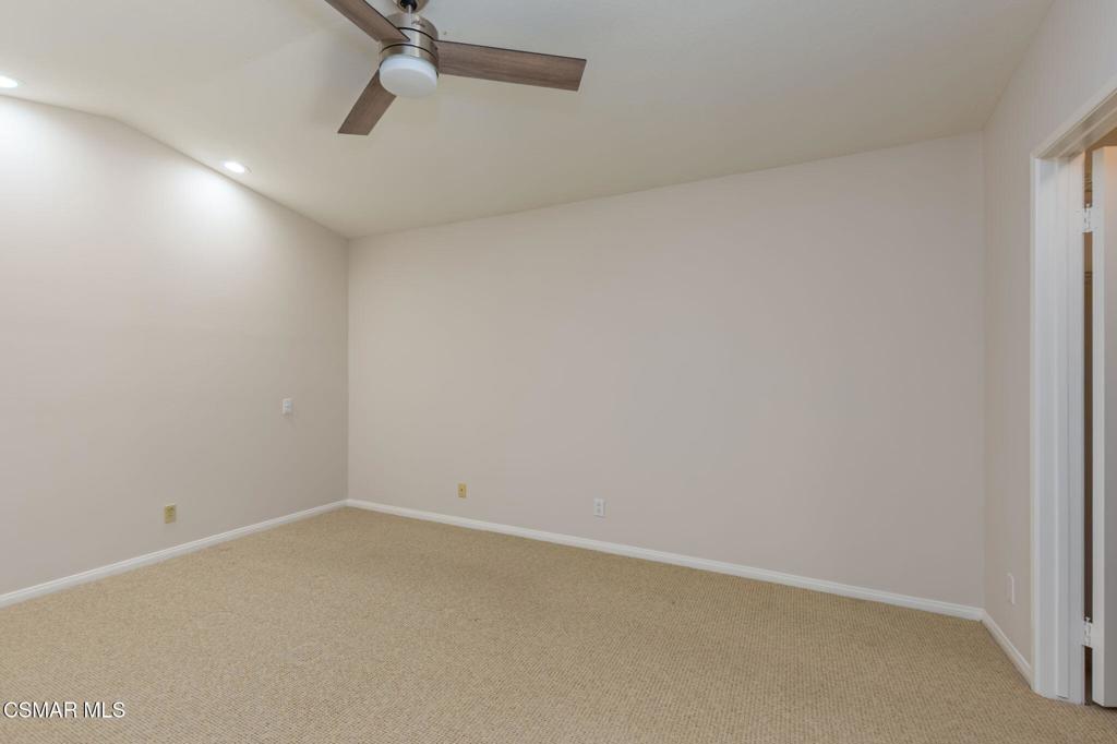 1047 Windmill Lane Oak Park, CA 91377 - Photo 8 of 13 a view of small space