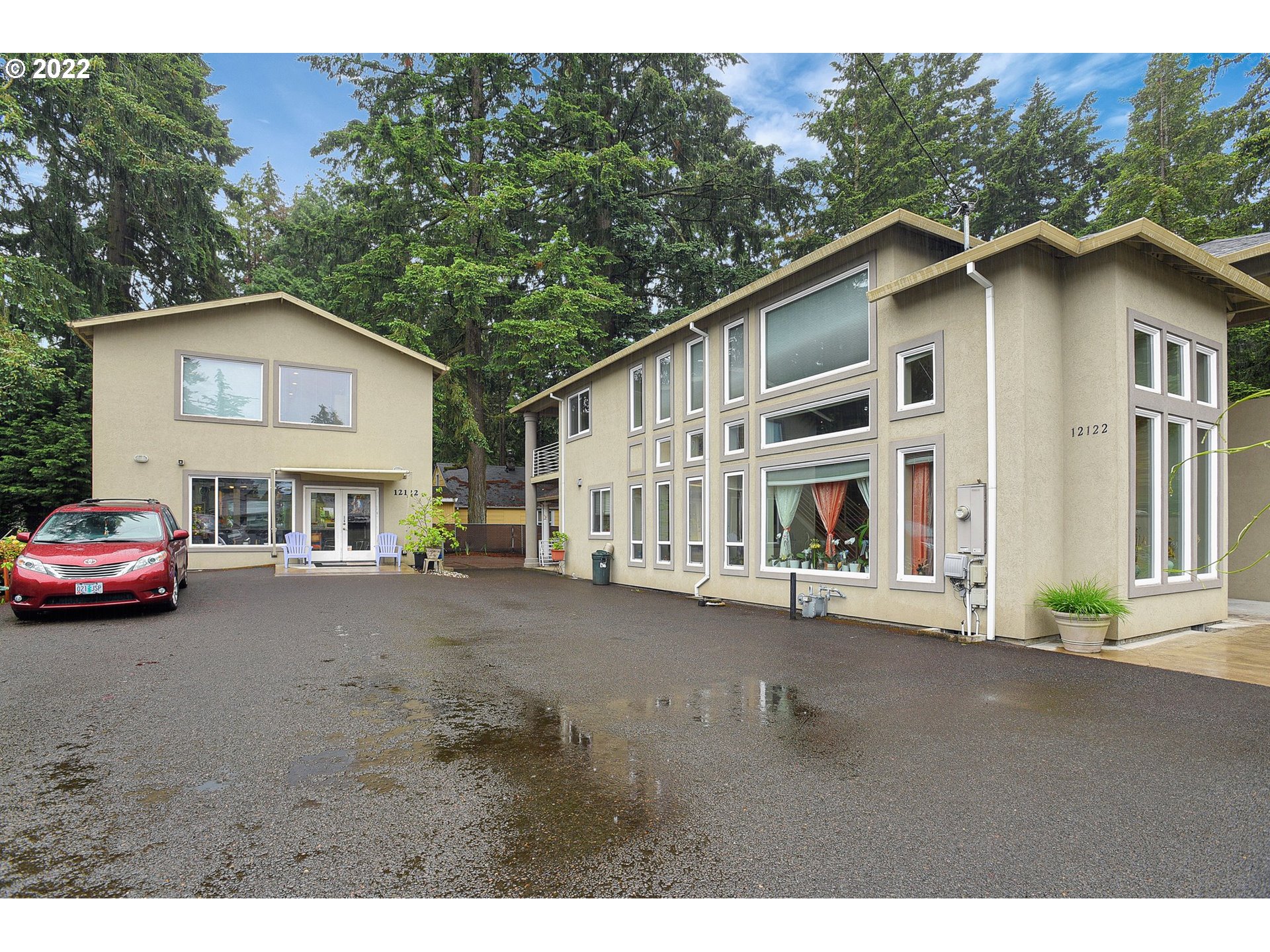 12122 Southeast Foster Road Portland, OR 97266 - Photo 2 of 32