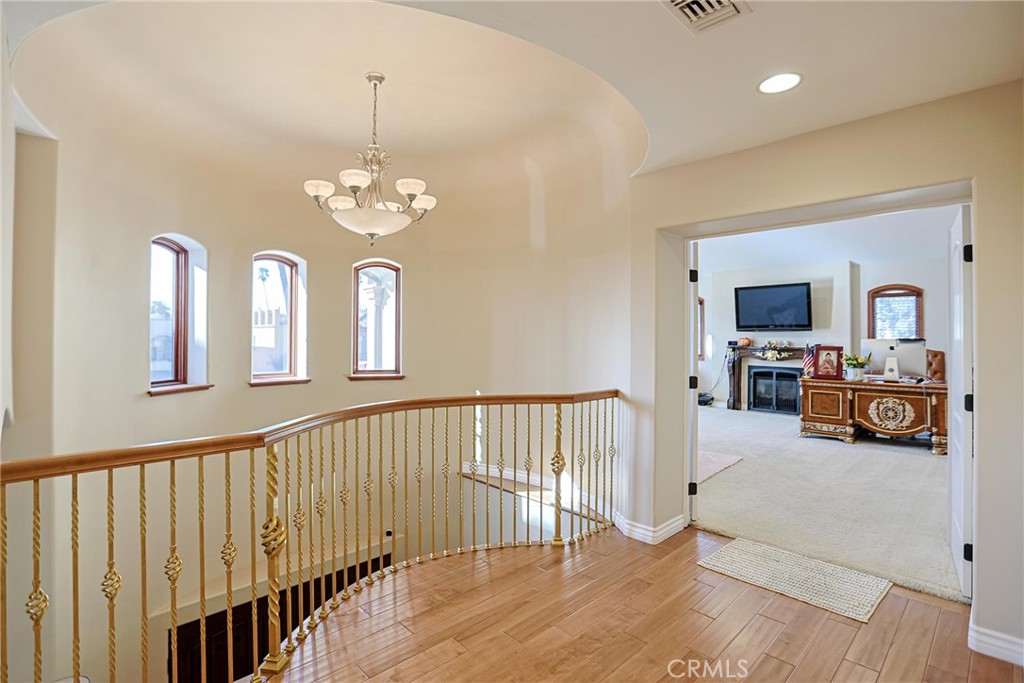 116 Termino Avenue Long Beach, CA 90803 - Photo 26 of 51 a view of a livingroom with furniture and windows