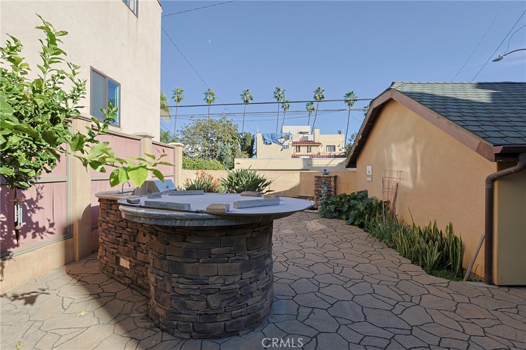 116 Termino Avenue Long Beach, CA 90803 - Photo 43 of 51 a view of a couches in patio of the house