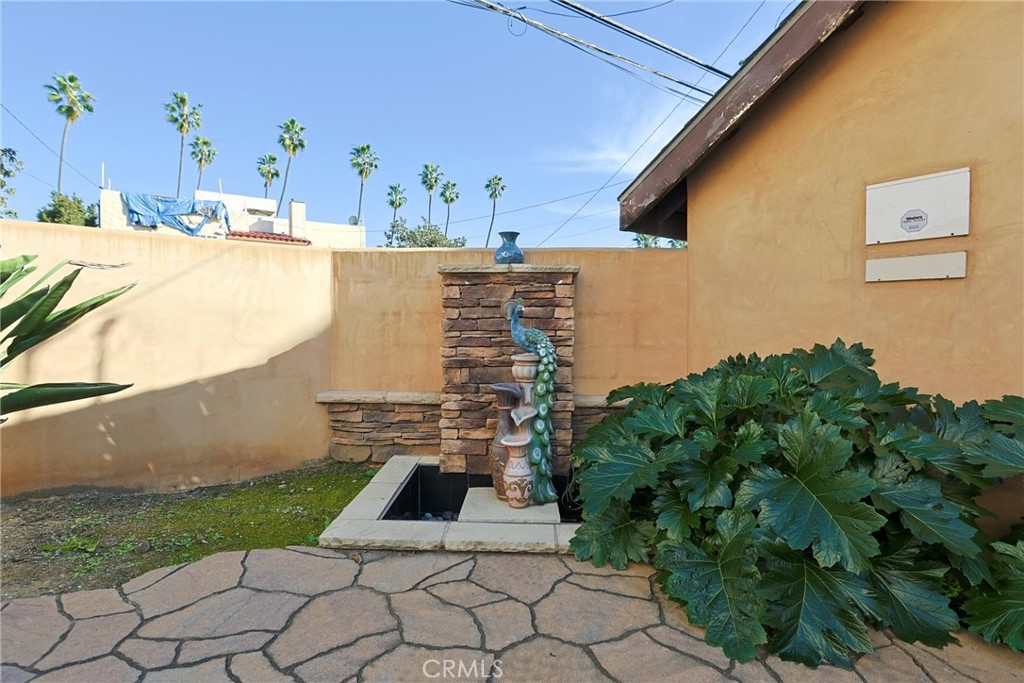 116 Termino Avenue Long Beach, CA 90803 - Photo 45 of 51 a view of a backyard