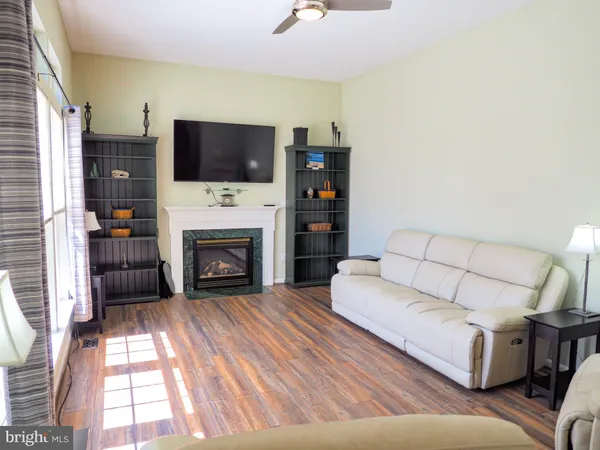 $885,000 | 905 Gunnison Court, Crofton, MD 21114