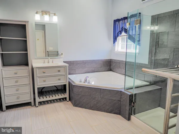 $885,000 | 905 Gunnison Court, Crofton, MD 21114