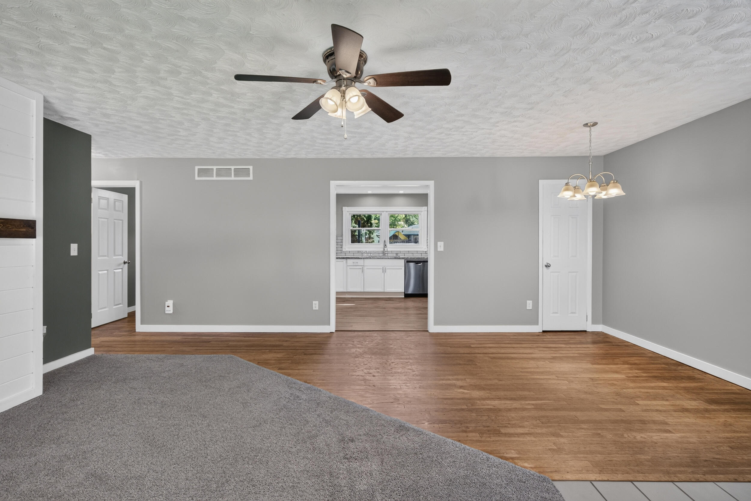 1525 Devonshire Road Jackson, MI 49203 - Photo 11 of 50 16_1525 devonshire rd jackson - 00017