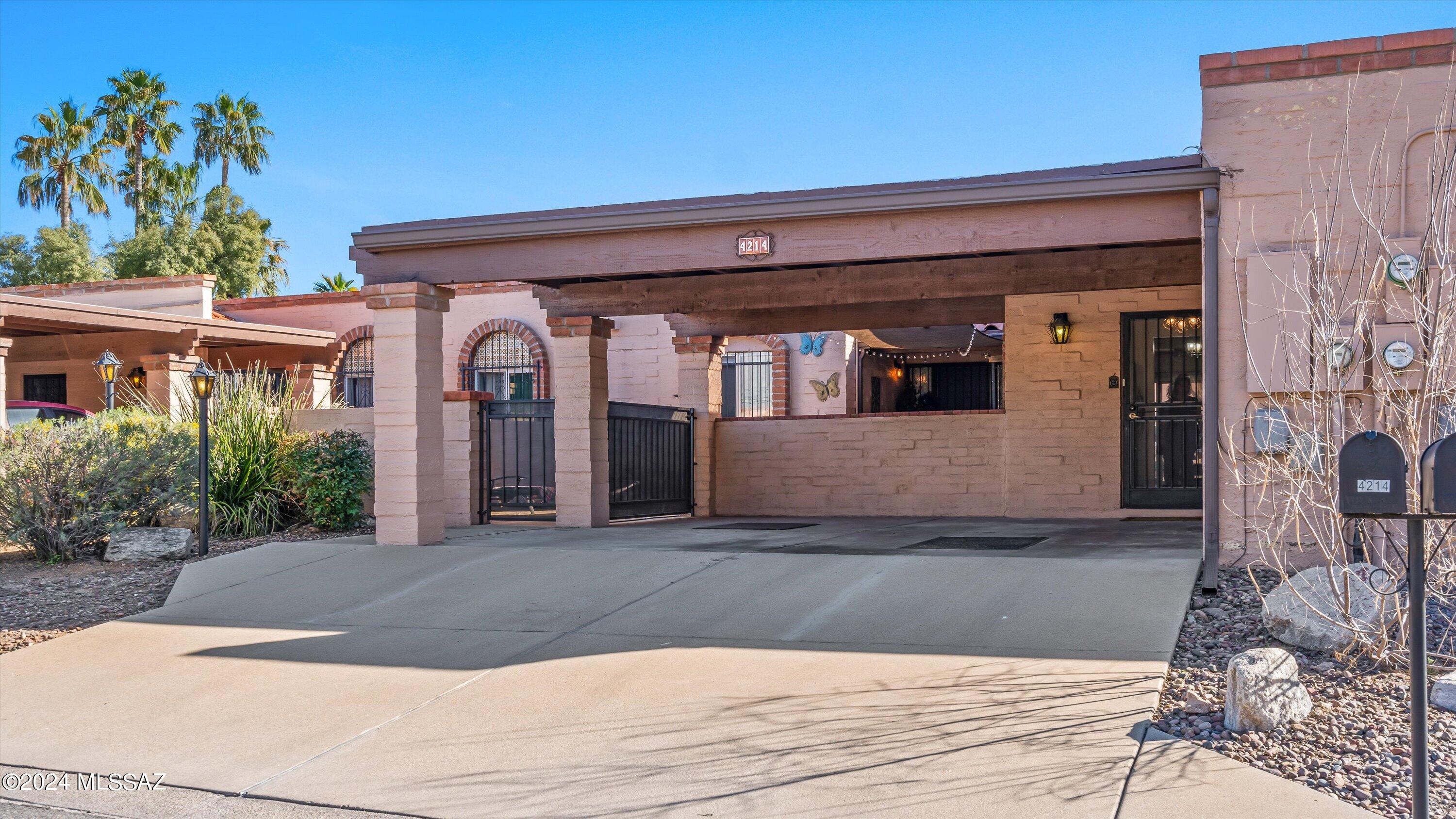 4214 East Allison Road Tucson, AZ 85712 - Photo 2 of 29 Gallery Image 2