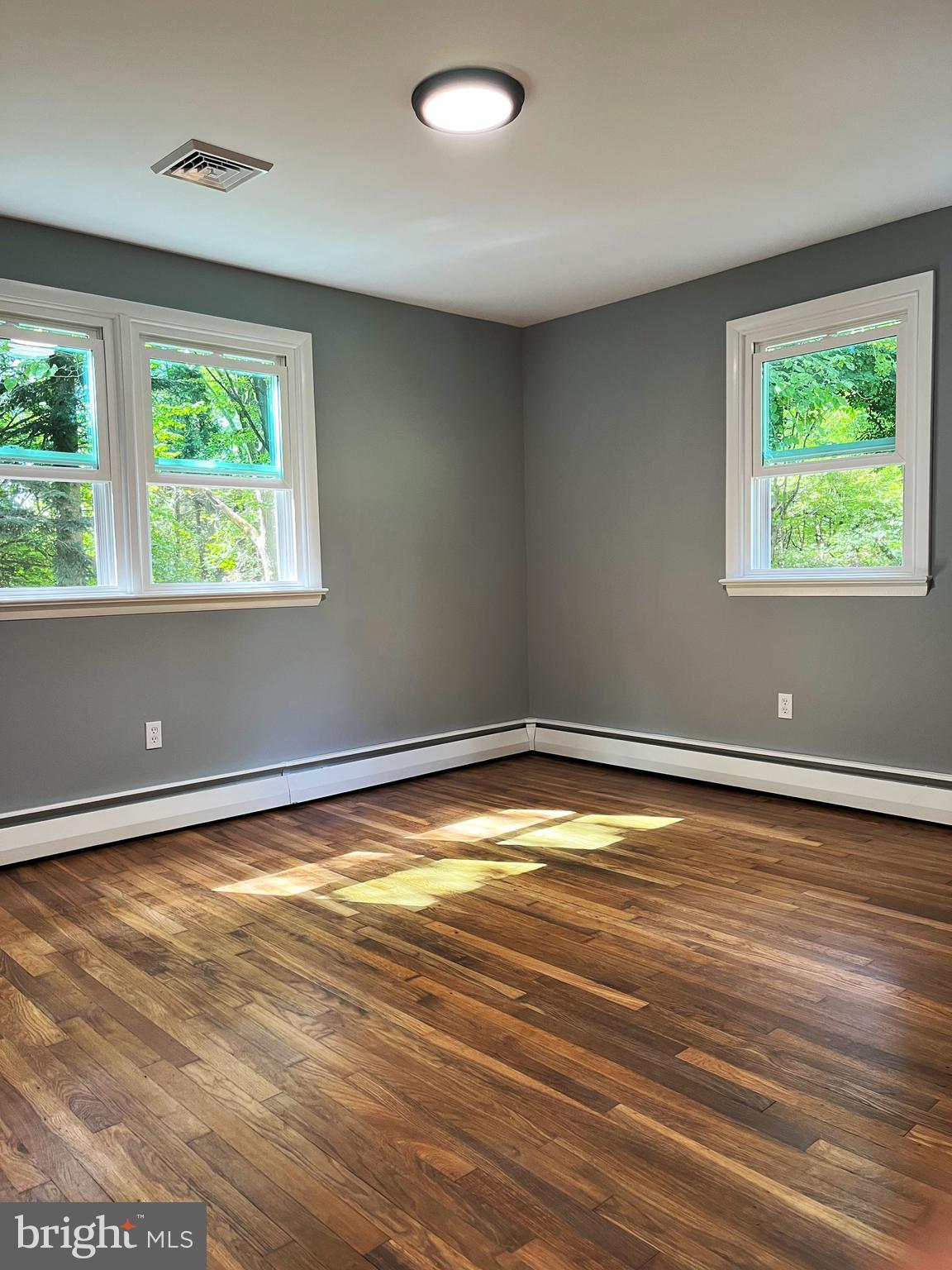 910 Spring City Road Phoenixville, PA 19460 - Photo 19 of 35 Master Bedroom