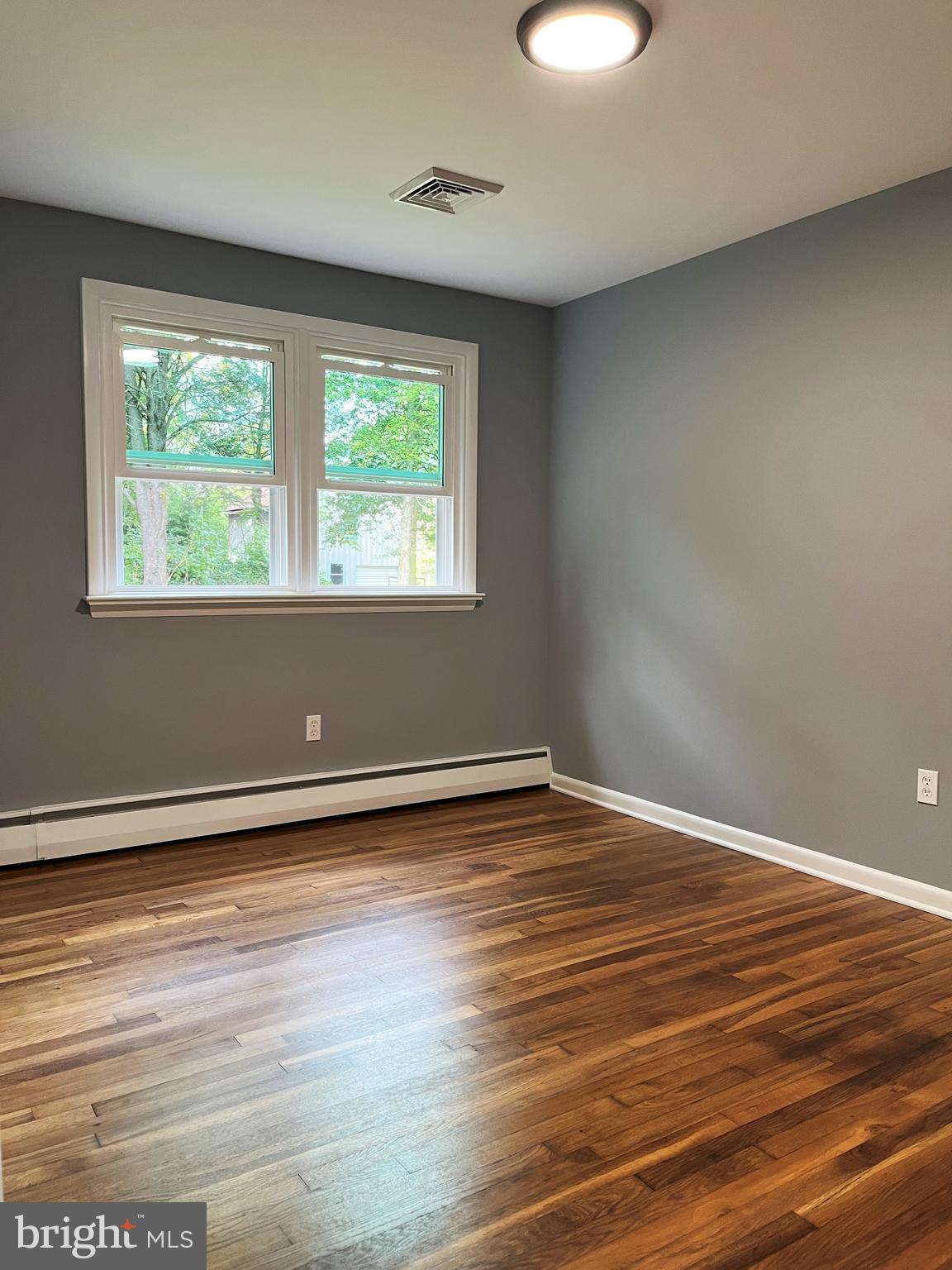 910 Spring City Road Phoenixville, PA 19460 - Photo 24 of 35 Back Bedroom