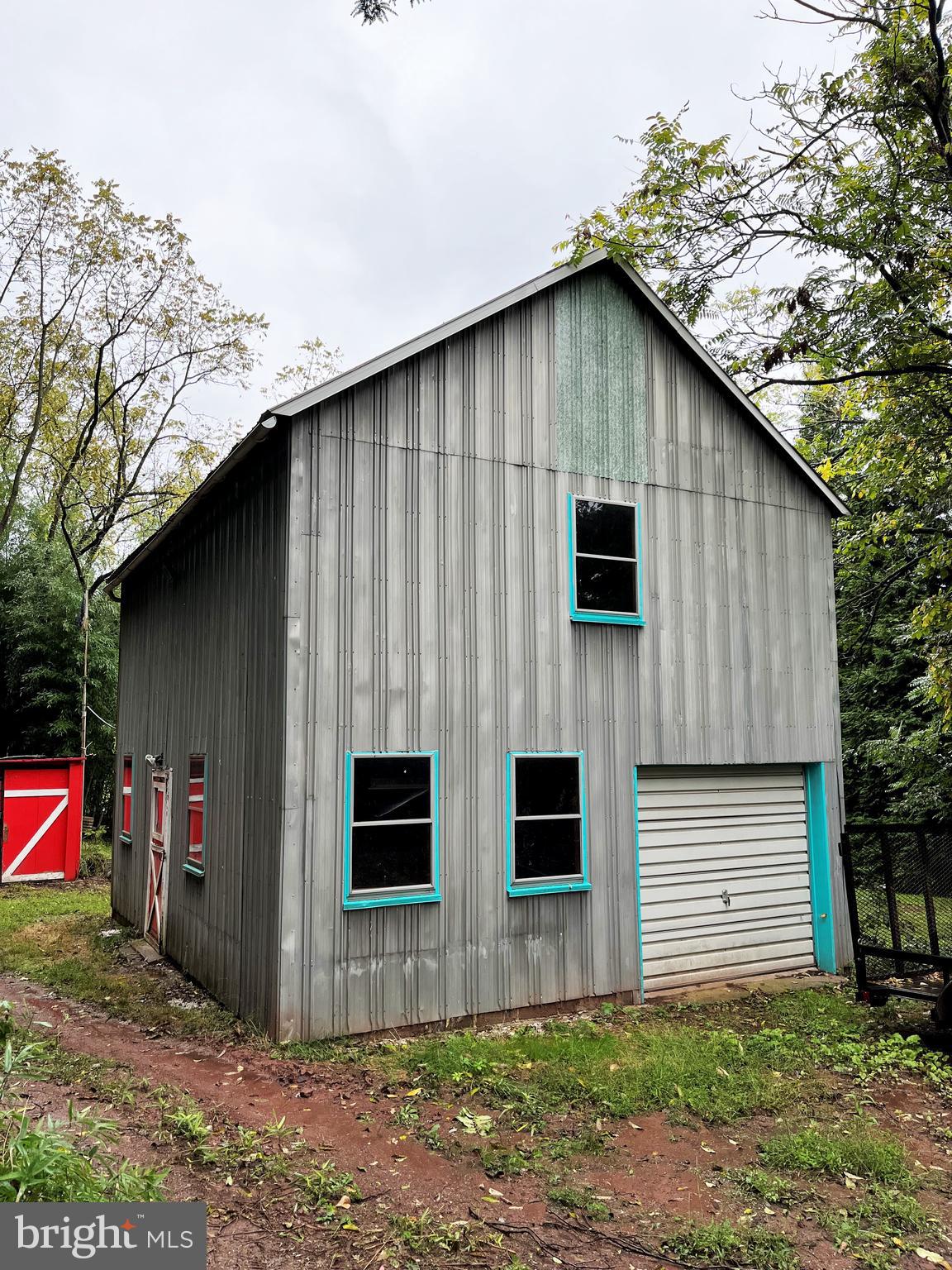 910 Spring City Road Phoenixville, PA 19460 - Photo 30 of 35 Detached Garage Barn Workshop