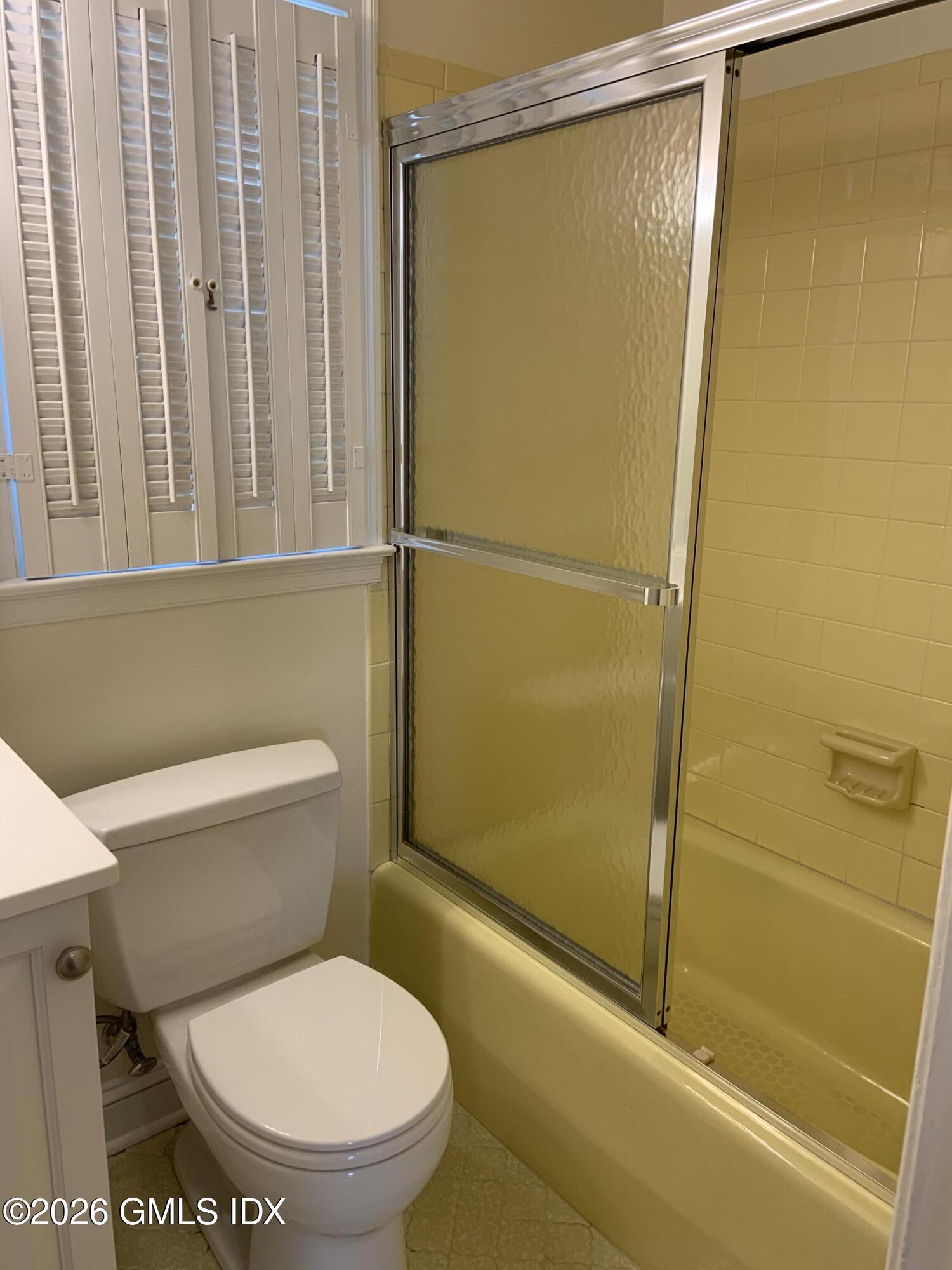 9 Pemberwick Road Greenwich, CT 06831 - Photo 20 of 31 Full Bath