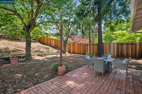 $1,299,000 | 169 Natalie Drive, Moraga, CA 94556