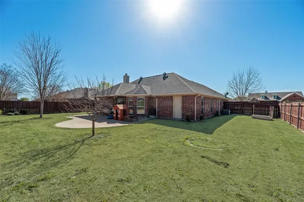 $429,900 | 750 Stefhanie Drive, Celina, TX 75009