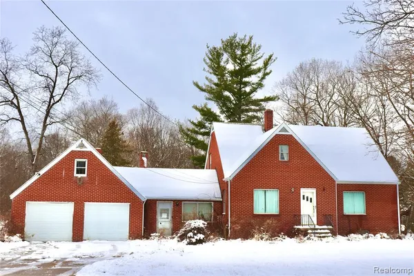 $450,000 | 8410 Linden Road, Swartz Creek, MI 48473
