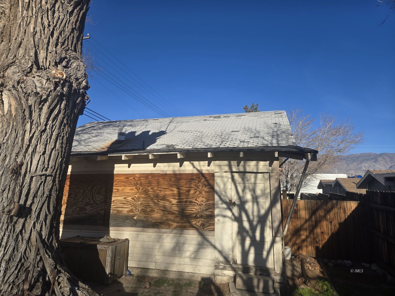 507 South Edwards Street Independence, CA 93526 - Photo 11 of 11 Back of Home