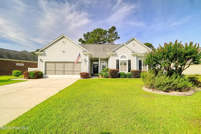 $345,000 | 685 Meadowbrook Lane, Calabash, NC 28467