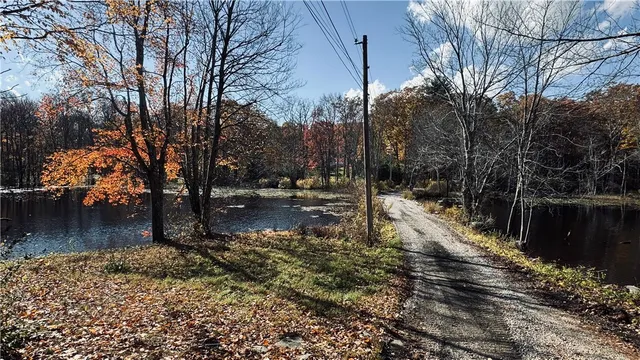 $599,000 | 30 Tarklin Road, Smithfield, RI 02814
